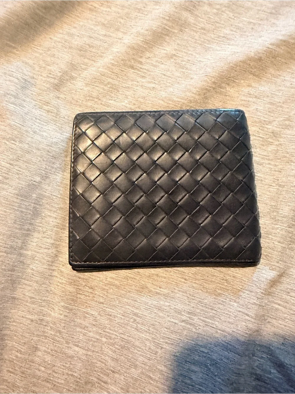 Bottega Veneta Men’s Dark Navy Intrecciato Bi-Fold Card Wallet